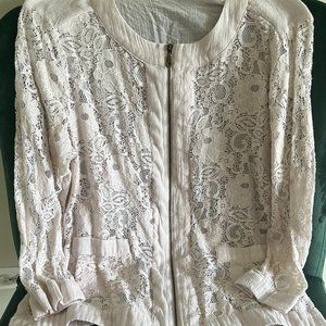 Spense- Cream zip-up jacket, lace flowers, long sleeves, pockets, Size S